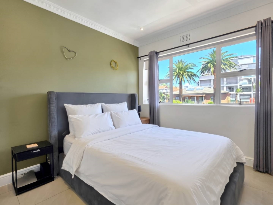 To Let 2 Bedroom Property for Rent in Sea Point Western Cape